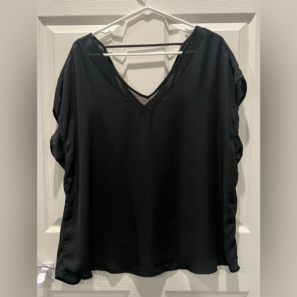 TORRID black dolmam sleeve chiffon blouse size0